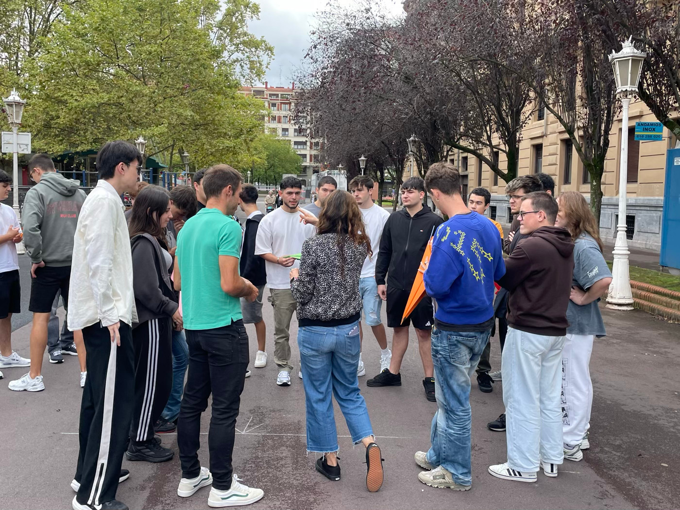 GUIA DE ESTUDIOS DE FORMACIÓN PROFESIONAL , GRADO MEDIO Y GRADO SUPERIOR